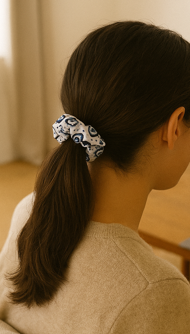 Chouchou satiné bleu